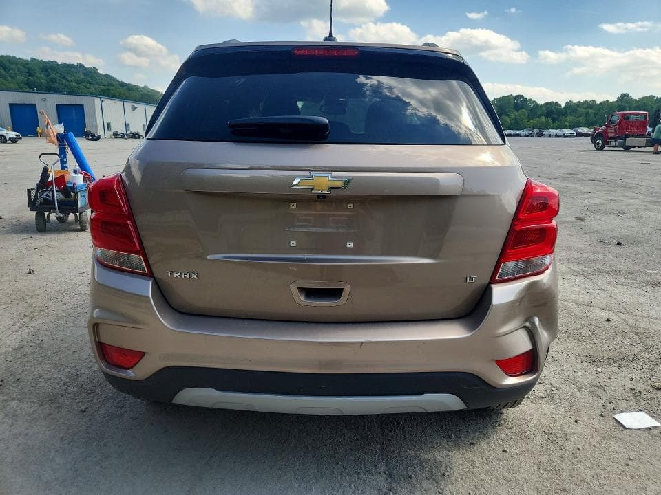 2018 CHEVROLET TRAX 1LT 6