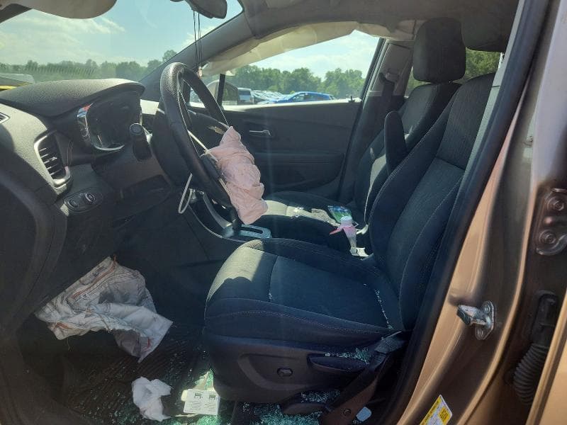 2018 CHEVROLET TRAX 1LT 7