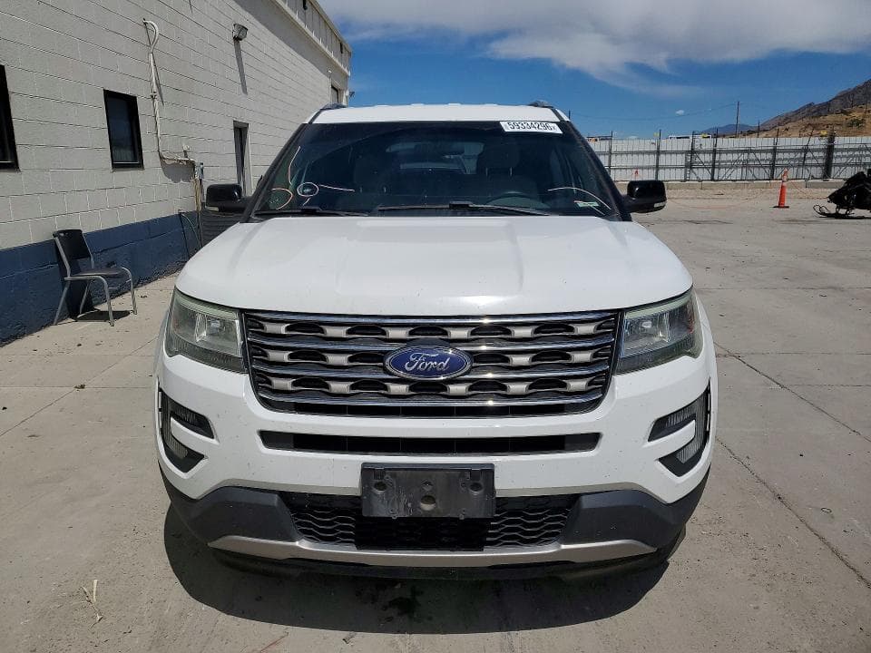 2017 FORD EXPLORER XLT 5