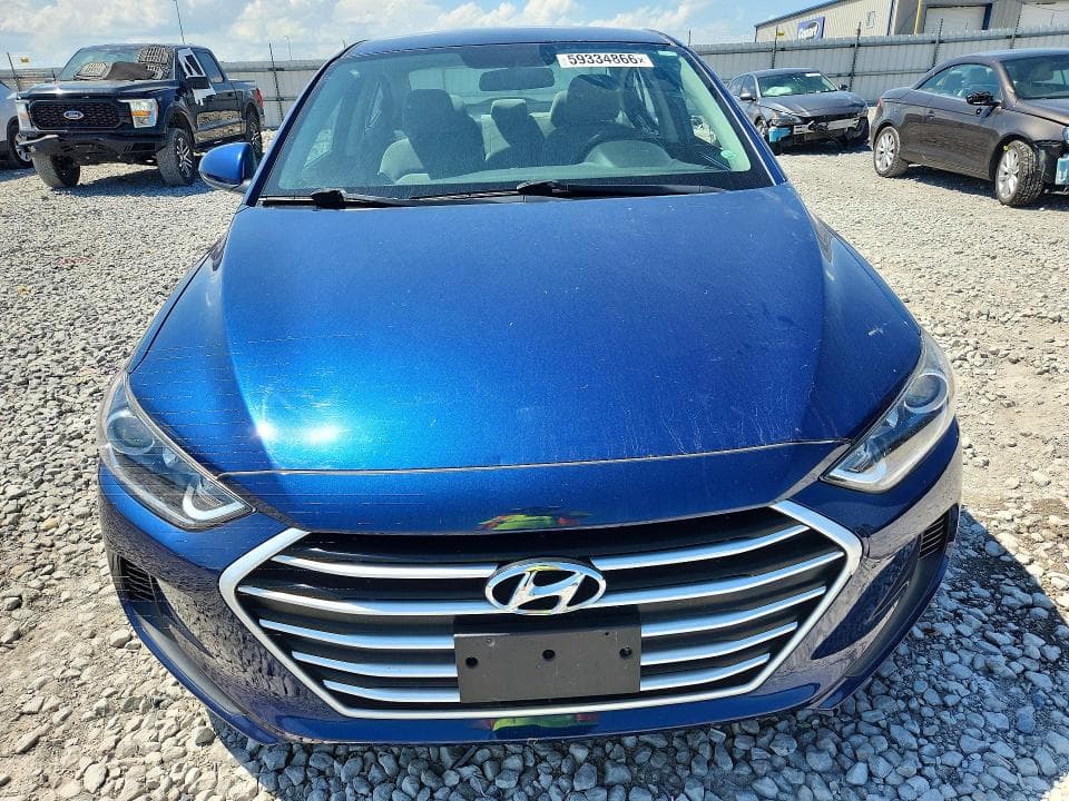 2017 HYUNDAI ELANTRA SE SE 5