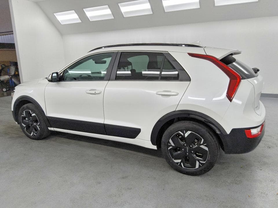 2024 KIA NIRO WIND 2