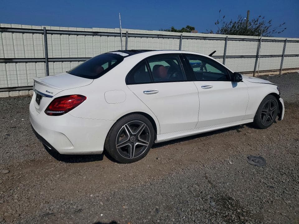 2021 MERCEDES-BENZ C 300 4MATIC 3