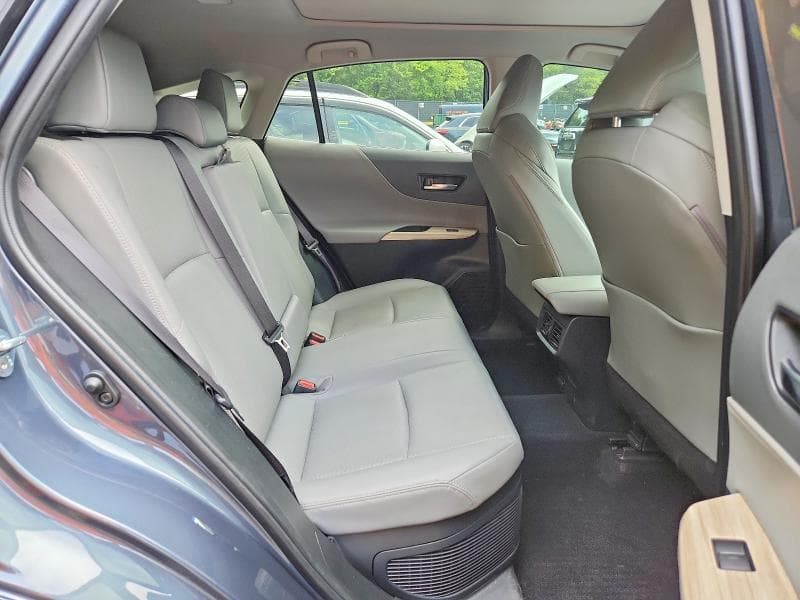 2024 TOYOTA VENZA LIMITED 11