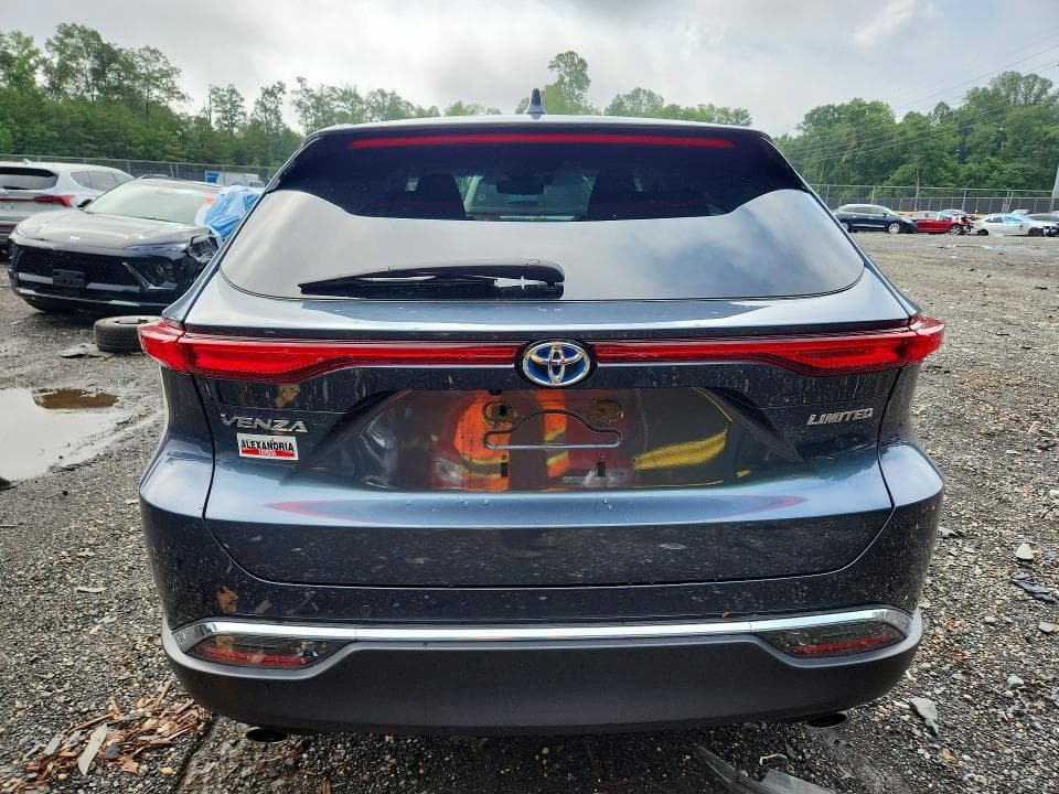 2024 TOYOTA VENZA LIMITED 6