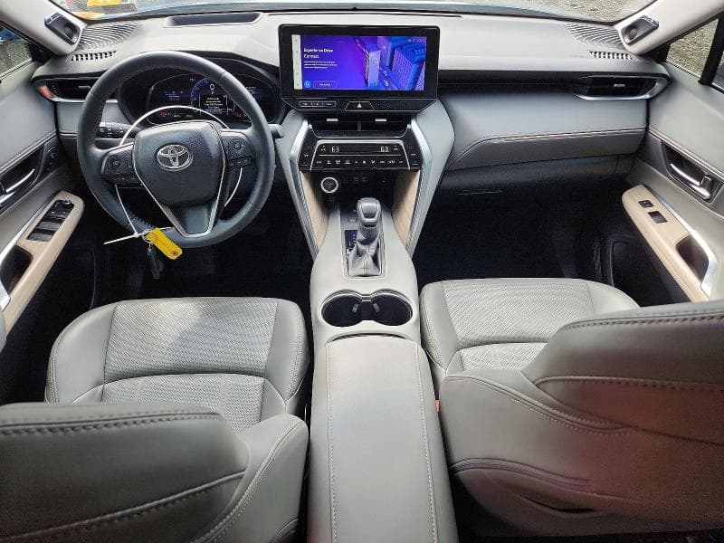 2024 TOYOTA VENZA LIMITED 8