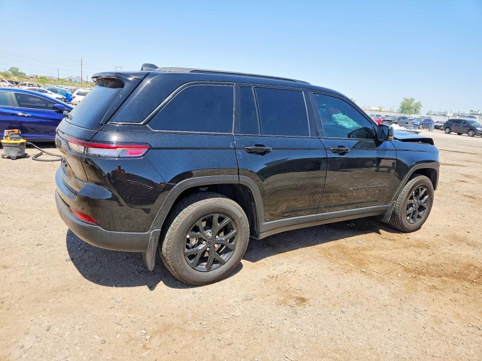 2025 JEEP GRAND CHEROKEE 3
