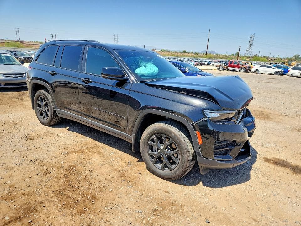 2025 JEEP GRAND CHEROKEE 4