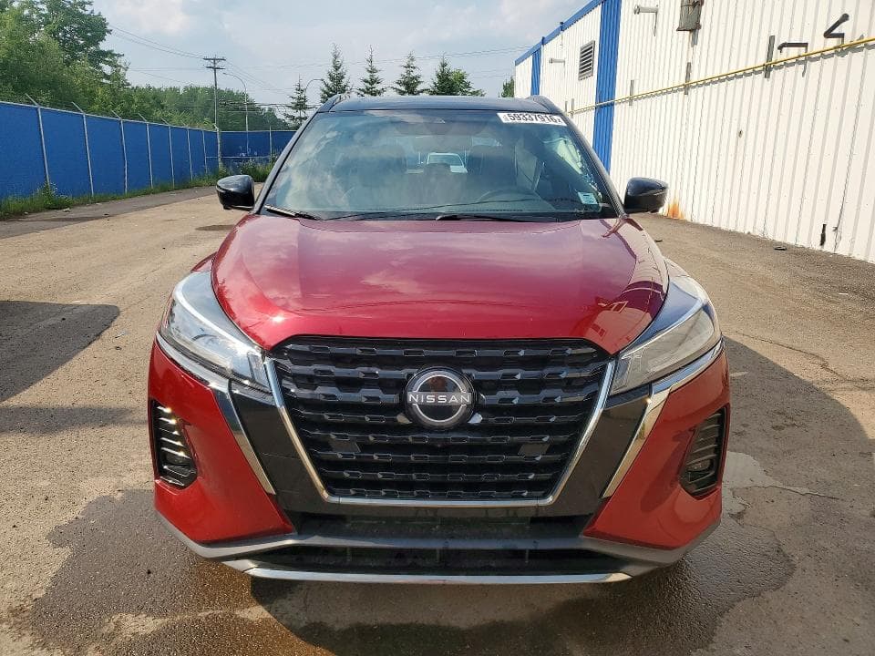 2023 NISSAN KICKS SR SR 5