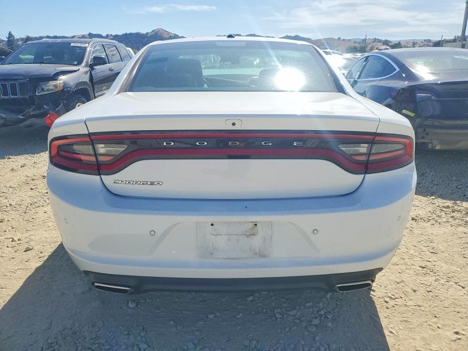 2022 DODGE CHARGER SXT 6
