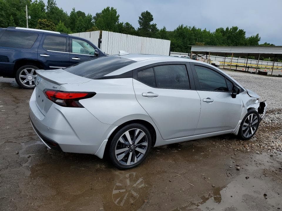 2021 NISSAN VERSA SR 3