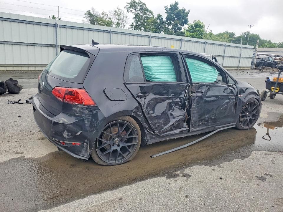 2017 VOLKSWAGEN GTI S 3