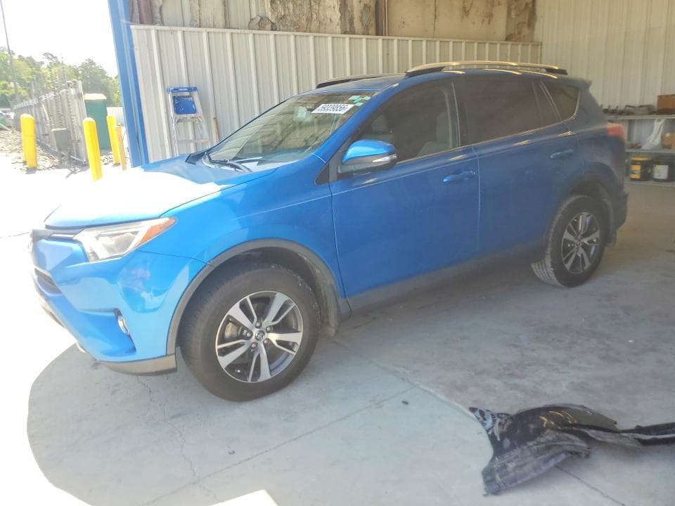 2016 TOYOTA RAV4 XLE