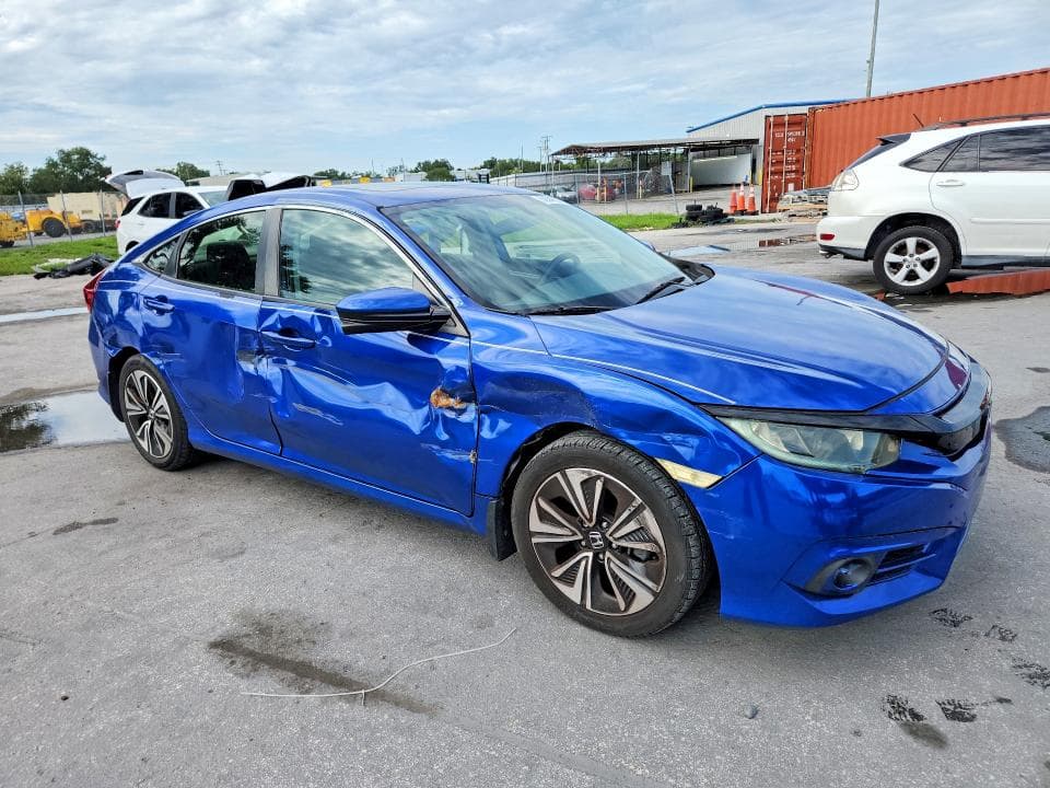 2018 HONDA CIVIC EX 4