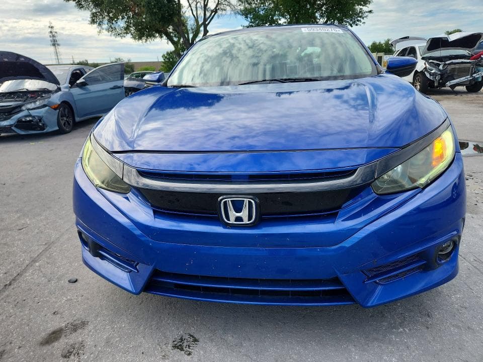 2018 HONDA CIVIC EX 5