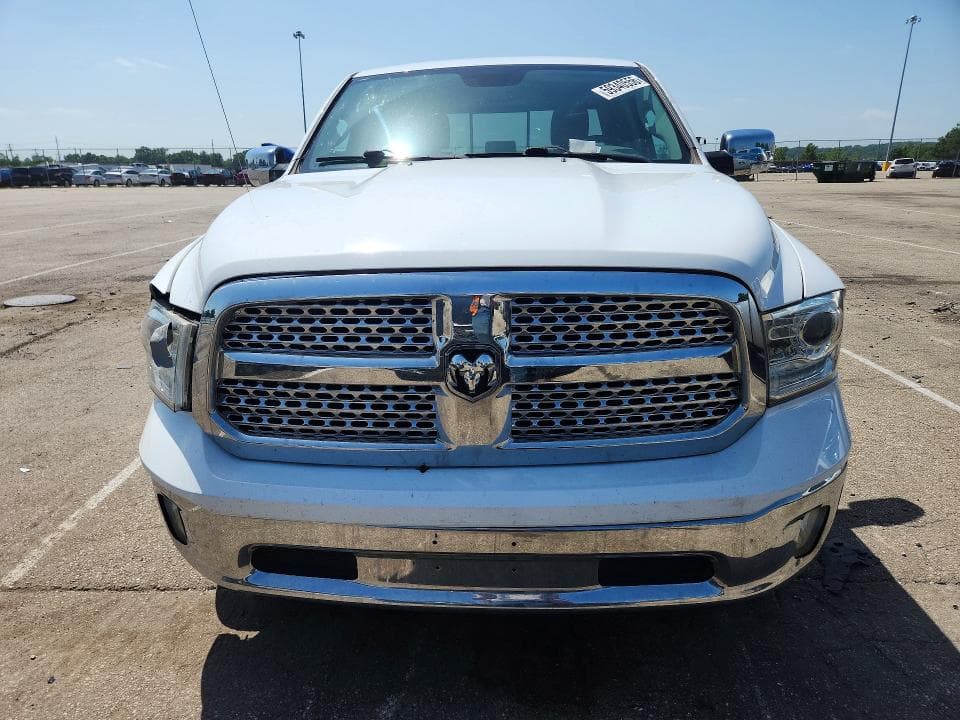 2017 RAM 1500 LARAMIE 5