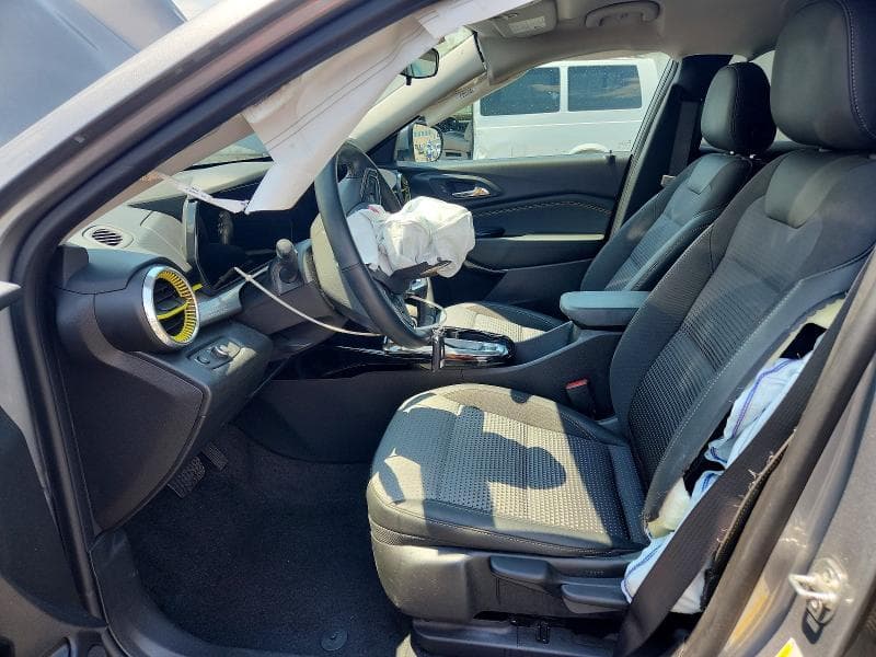 2025 CHEVROLET TRAX 1LT 1LT 7