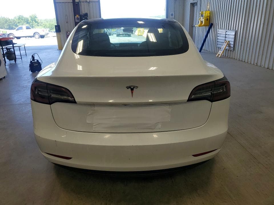 2023 TESLA MODEL 3 6