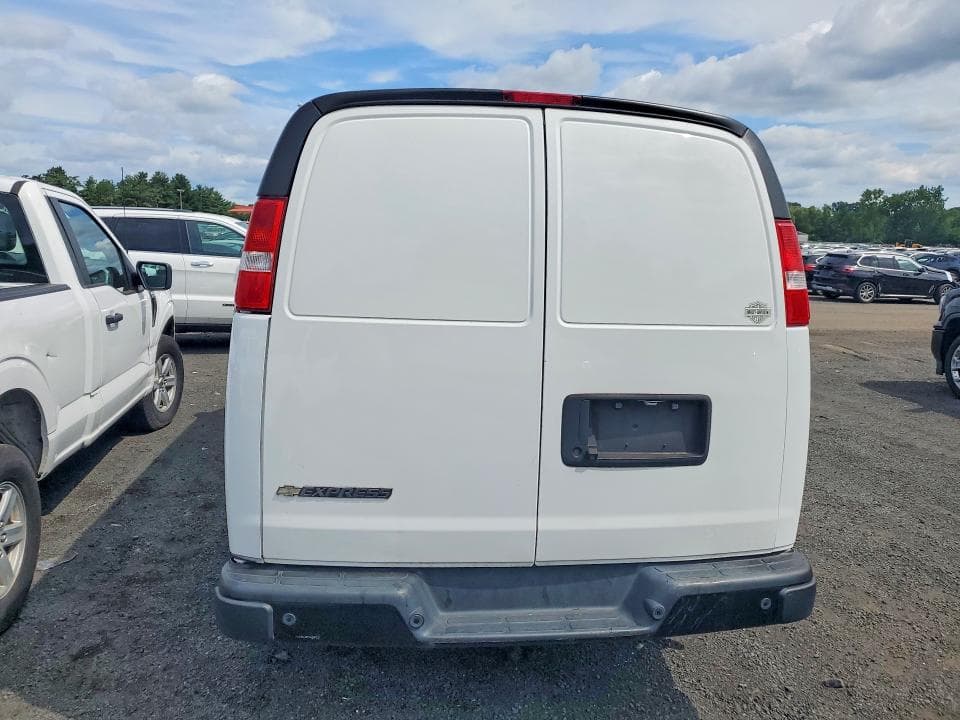 2020 CHEVROLET EXPRESS G2500 6