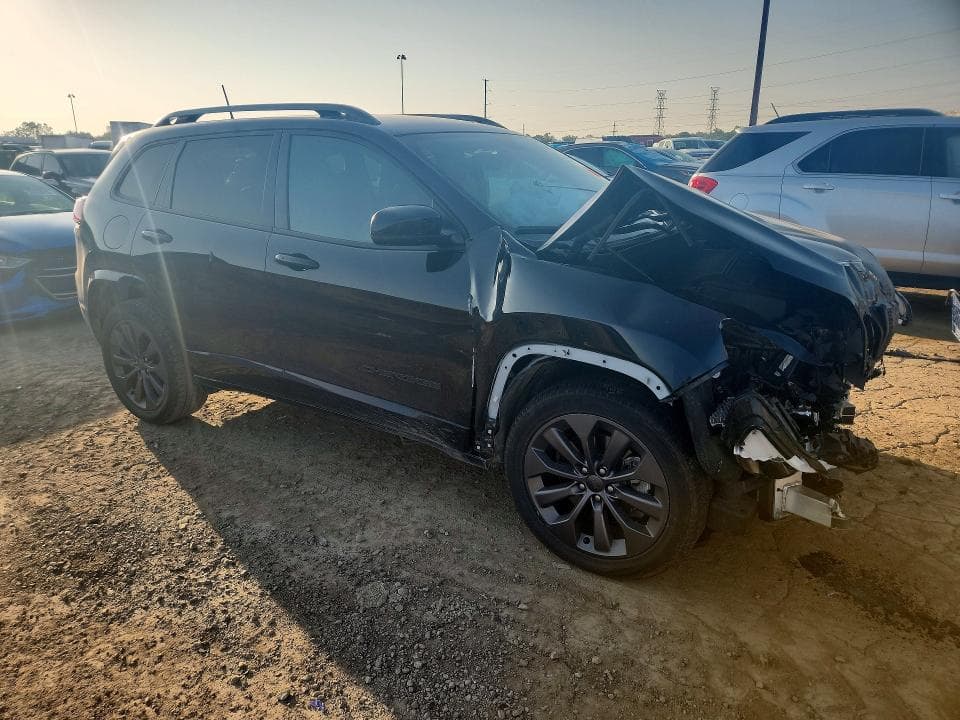 2020 JEEP CHEROKEE LIMITED 4