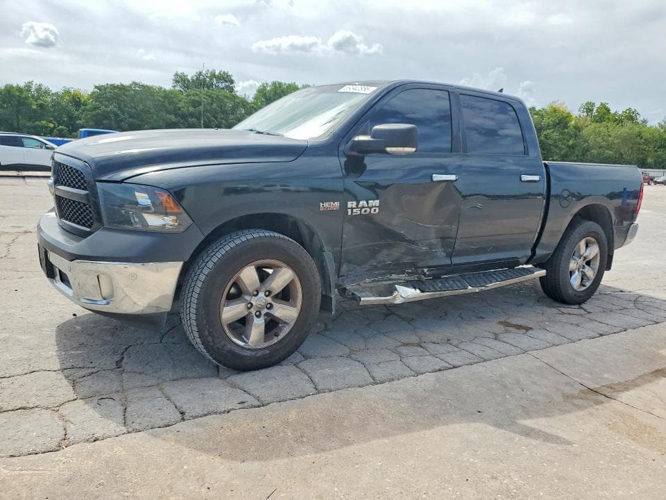 2016 RAM 1500 SLT 1