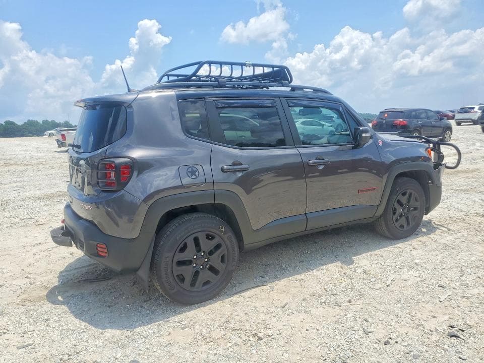 2018 JEEP RENEGADE TRAILHAWK 3