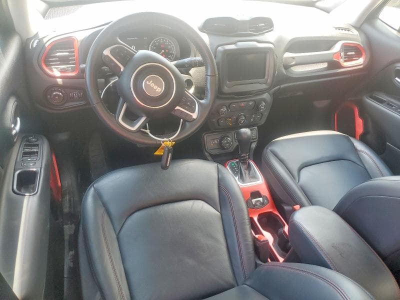 2018 JEEP RENEGADE TRAILHAWK 8