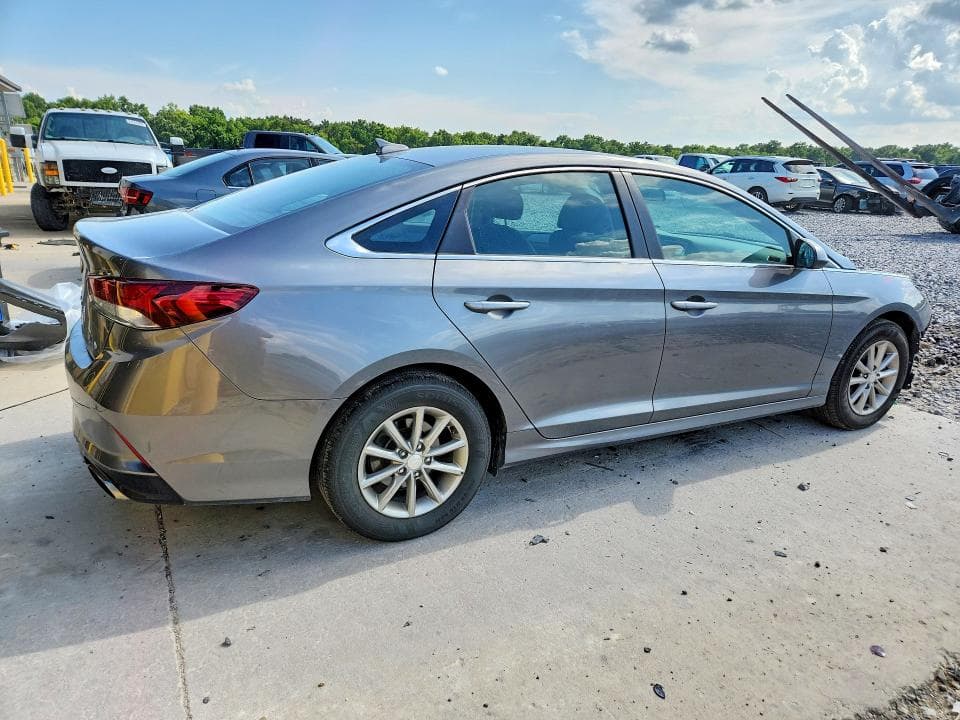 2019 HYUNDAI SONATA SE 3