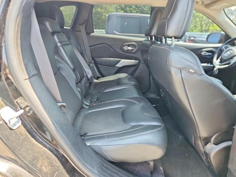 2018 JEEP CHEROKEE LATITUDE PLUS 11