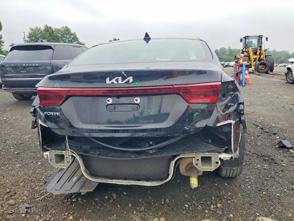 2023 KIA FORTE LXS 6
