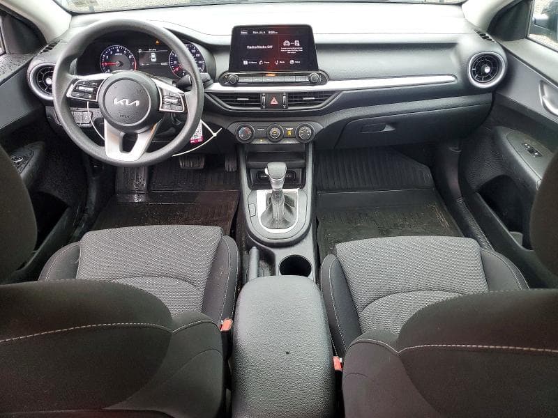 2023 KIA FORTE LXS 8