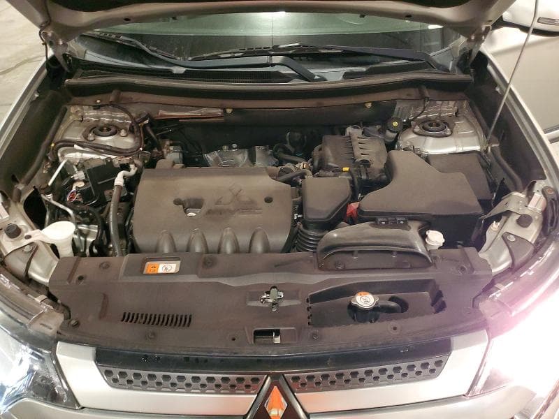 2020 MITSUBISHI OUTLANDER SE SE 12