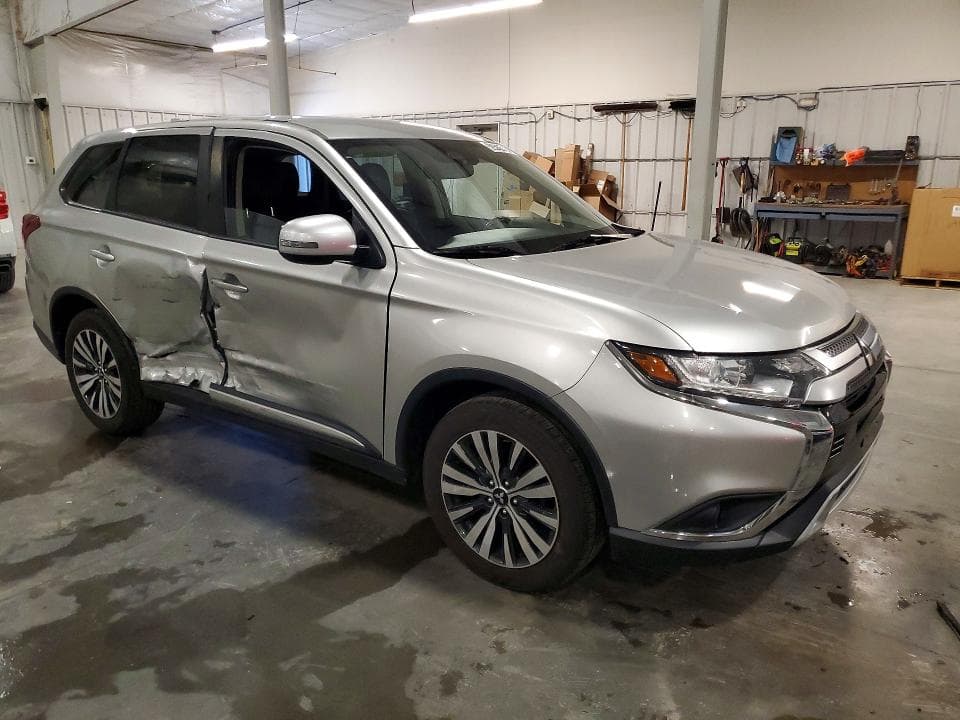 2020 MITSUBISHI OUTLANDER SE SE 4