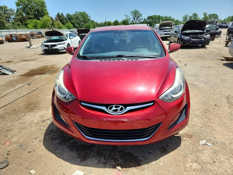 2016 HYUNDAI ELANTRA SE 5