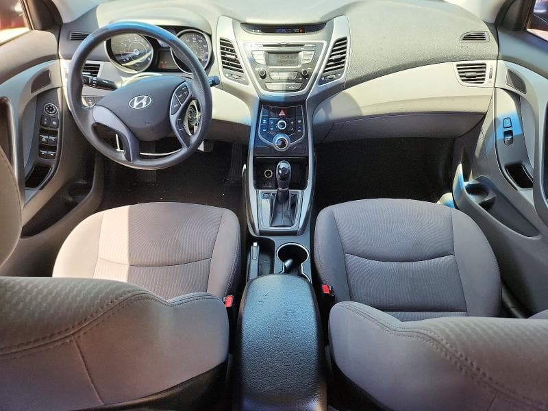 2016 HYUNDAI ELANTRA SE 8