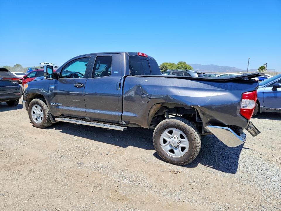 2017 TOYOTA TUNDRA SR5 2