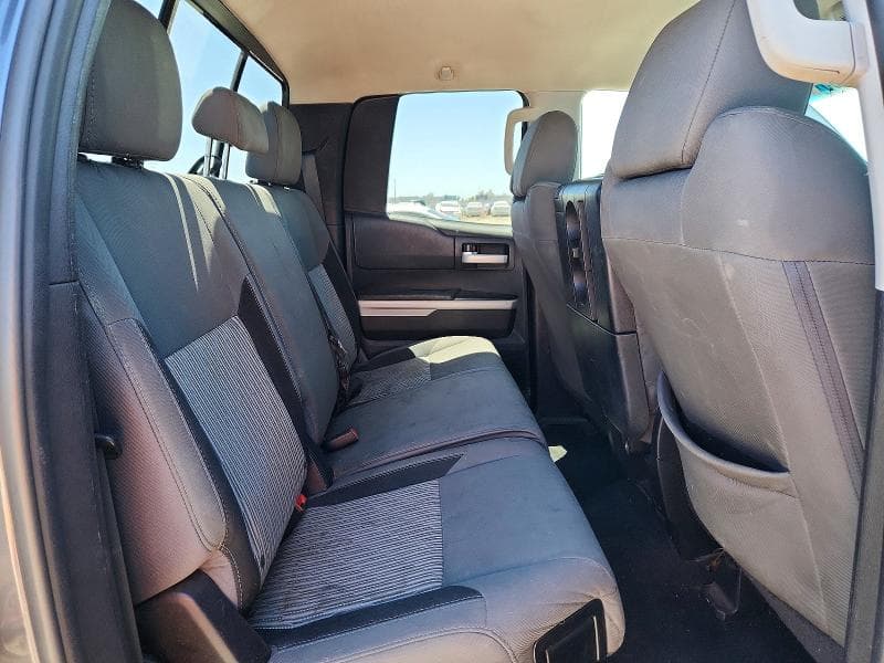 2017 TOYOTA TUNDRA SR5 10
