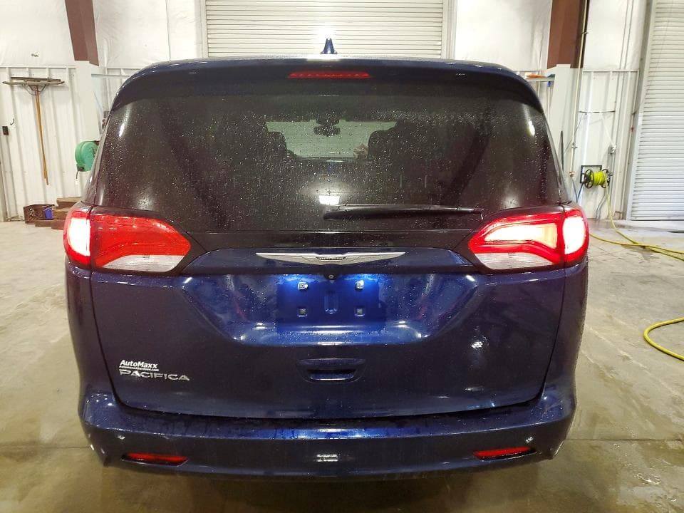 2017 CHRYSLER PACIFICA TOURING 6