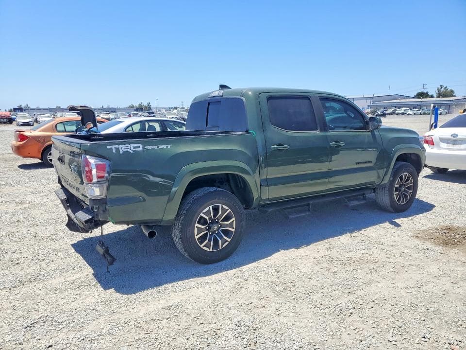 2021 TOYOTA TACOMA TRD SPORT 3