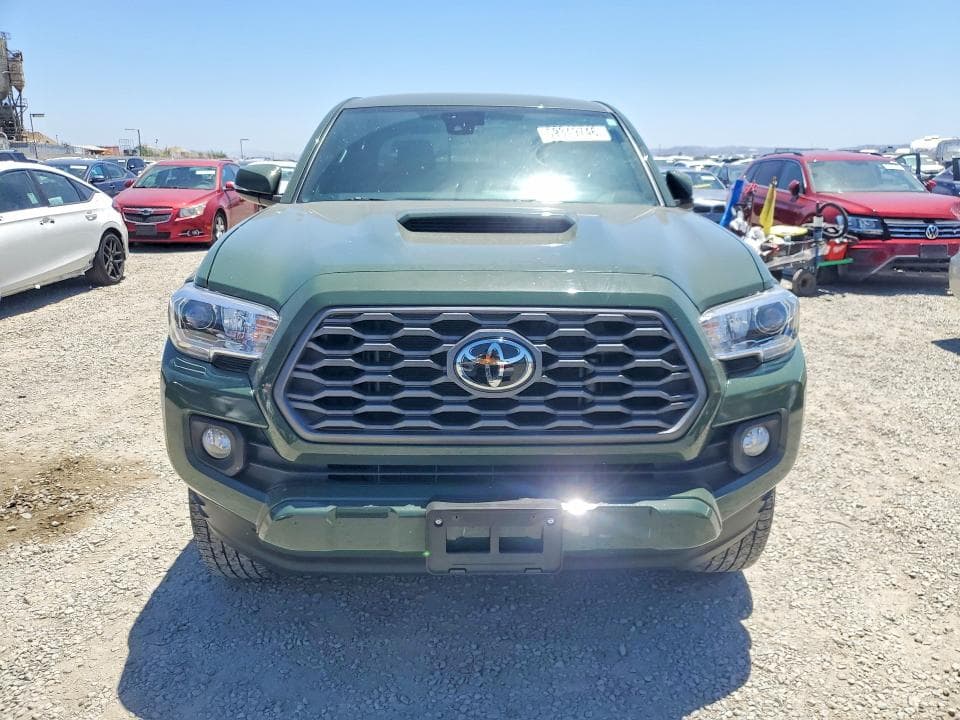 2021 TOYOTA TACOMA TRD SPORT 5