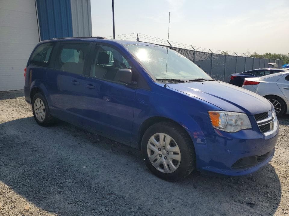 2019 DODGE GRAND CARAVAN SE 4