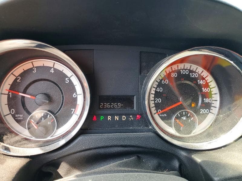 2019 DODGE GRAND CARAVAN SE 9