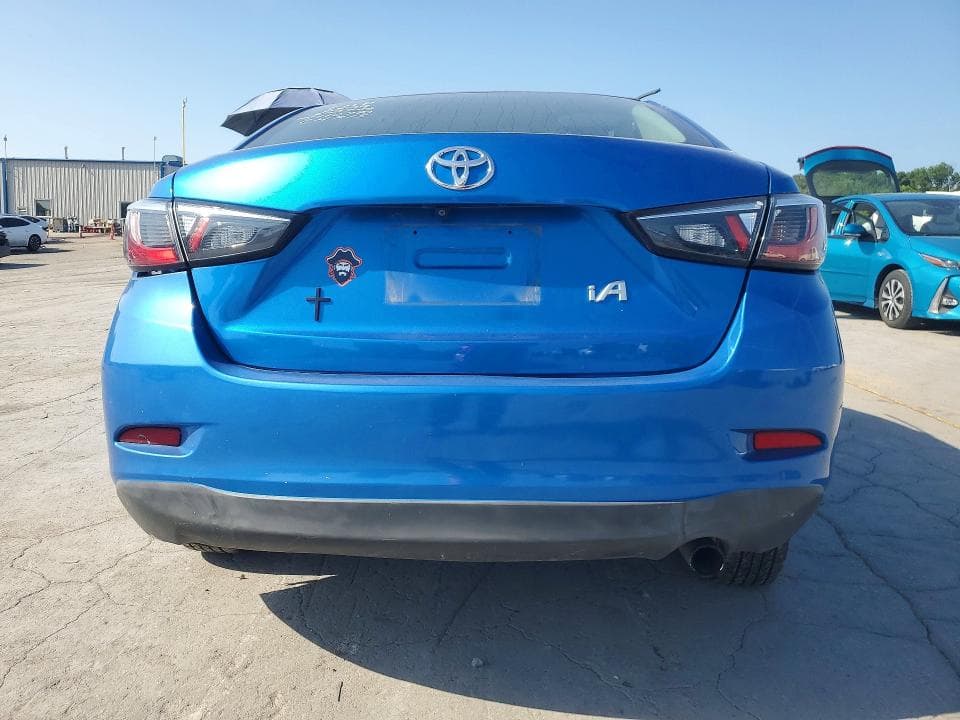 2017 TOYOTA YARIS IA BASE 6