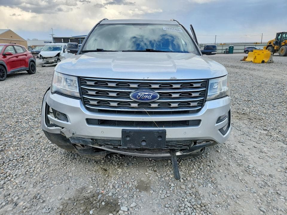 2017 FORD EXPLORER XLT 5