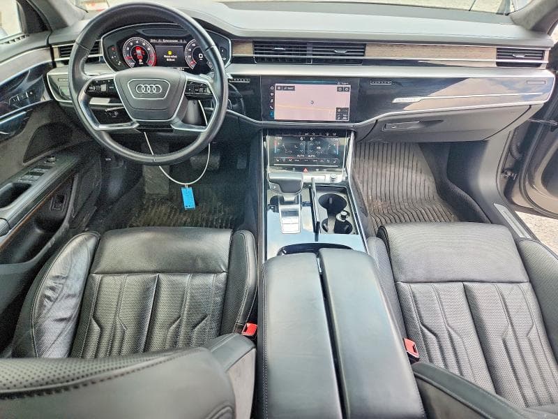 2019 AUDI A8 L 8