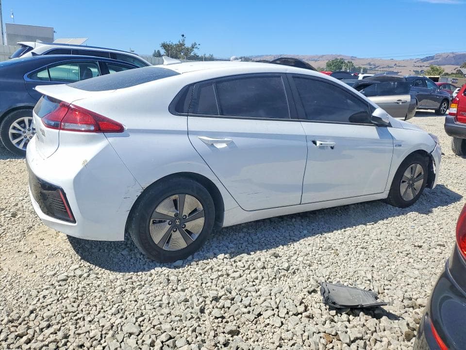 2019 HYUNDAI IONIQ BLUE 3