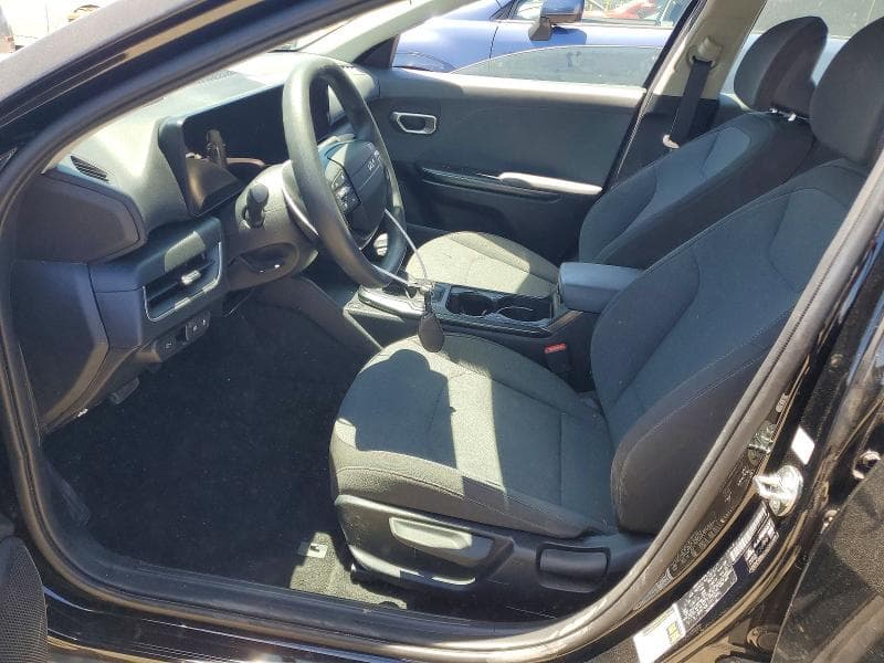2025 KIA K4 LX 7