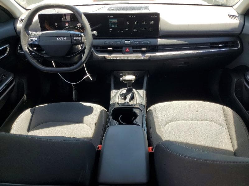 2025 KIA K4 LX 8