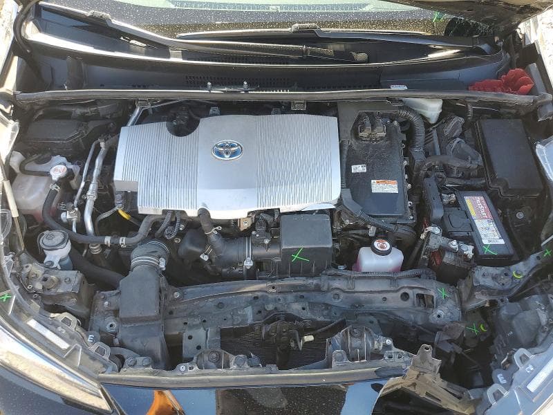 2022 TOYOTA PRIUS L ECO 11