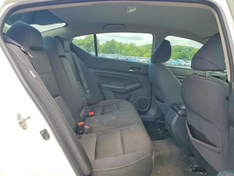 2019 NISSAN ALTIMA S 10