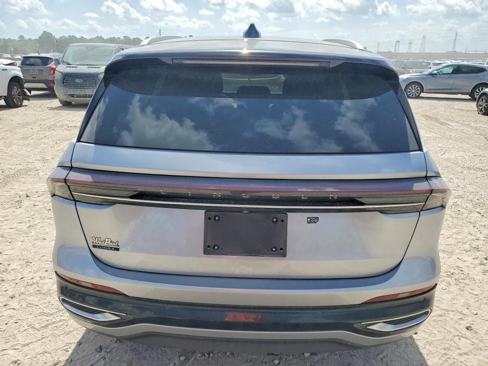 2026 LINCOLN NAUTILUS RESERVE 6